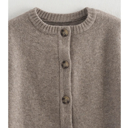 Women's Knitted Poncho Cape with Buttons Elegant, Warm and Versatile for Autumn/Winter