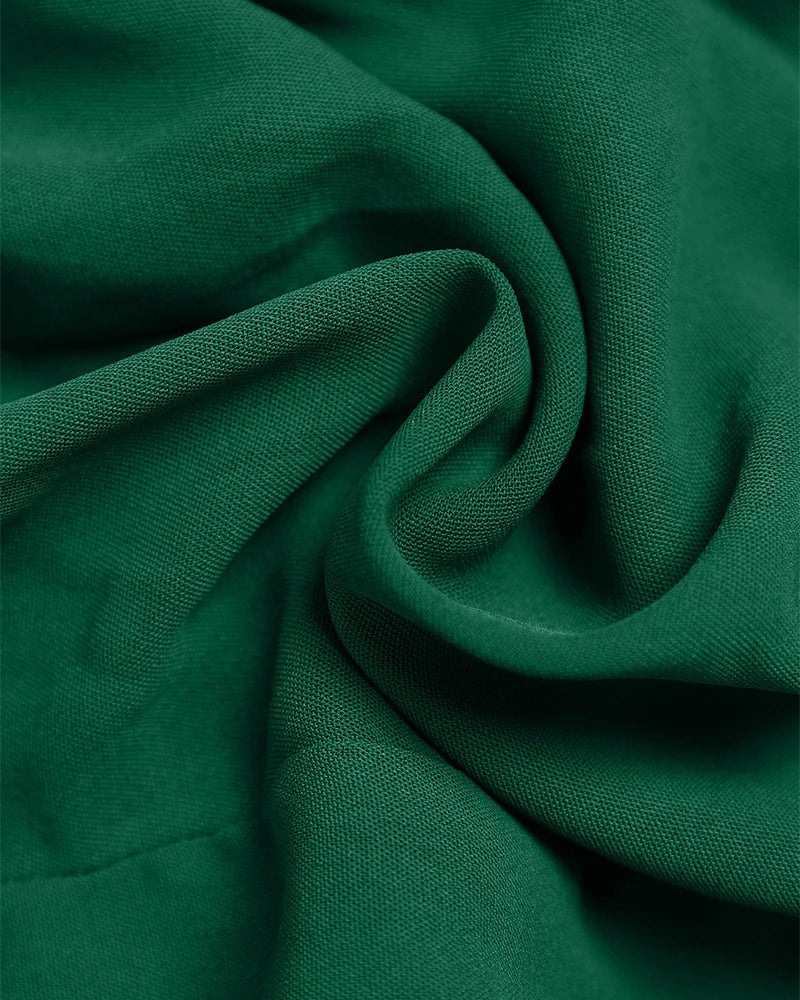 Elegant women's jumpsuit with a V-neck, 3/4 sleeves, defined waist, and wide legs