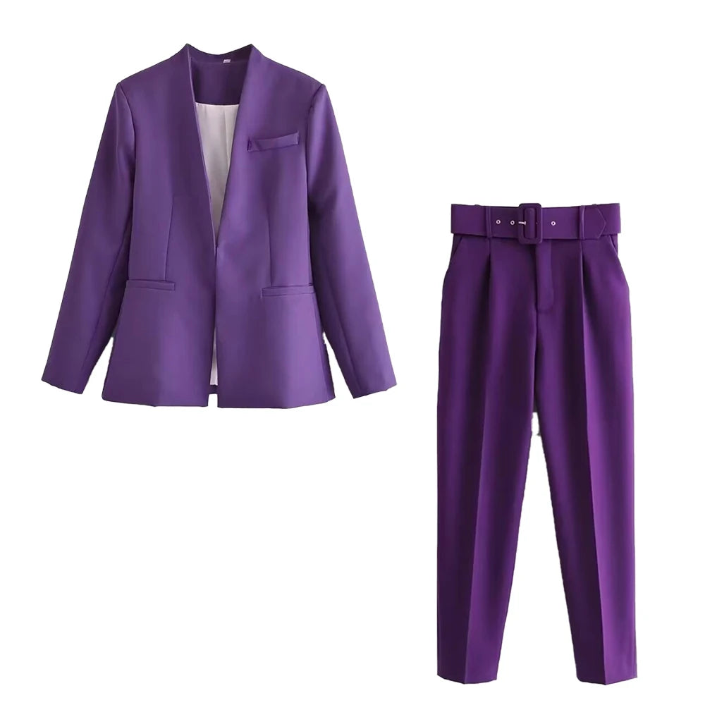 Women's Formal Suit: Blazer and Tailored Trousers with Belt